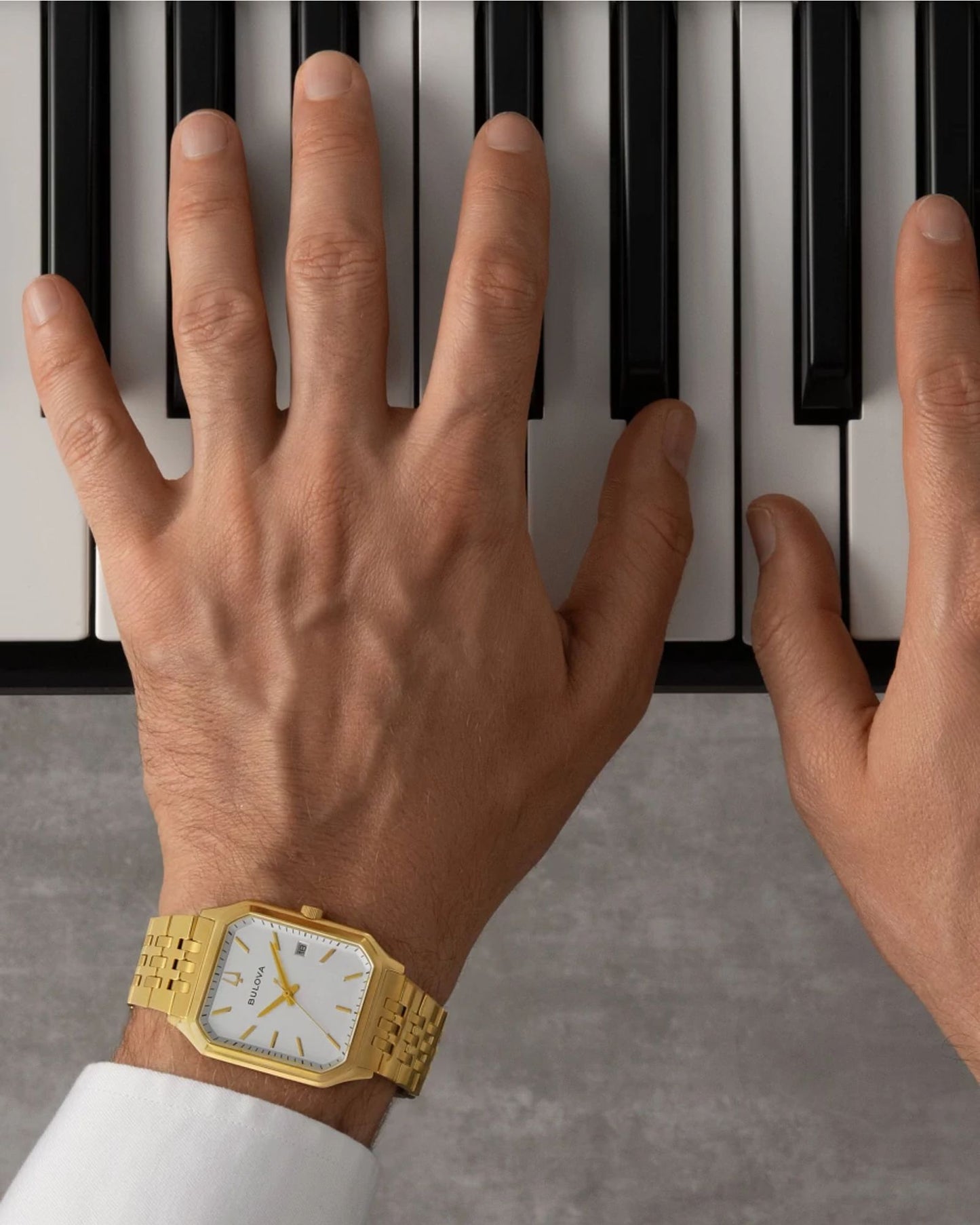 BULOVA WE ARE ALL HERE TONY BENNETT 97B236 SPECIAL EDITION