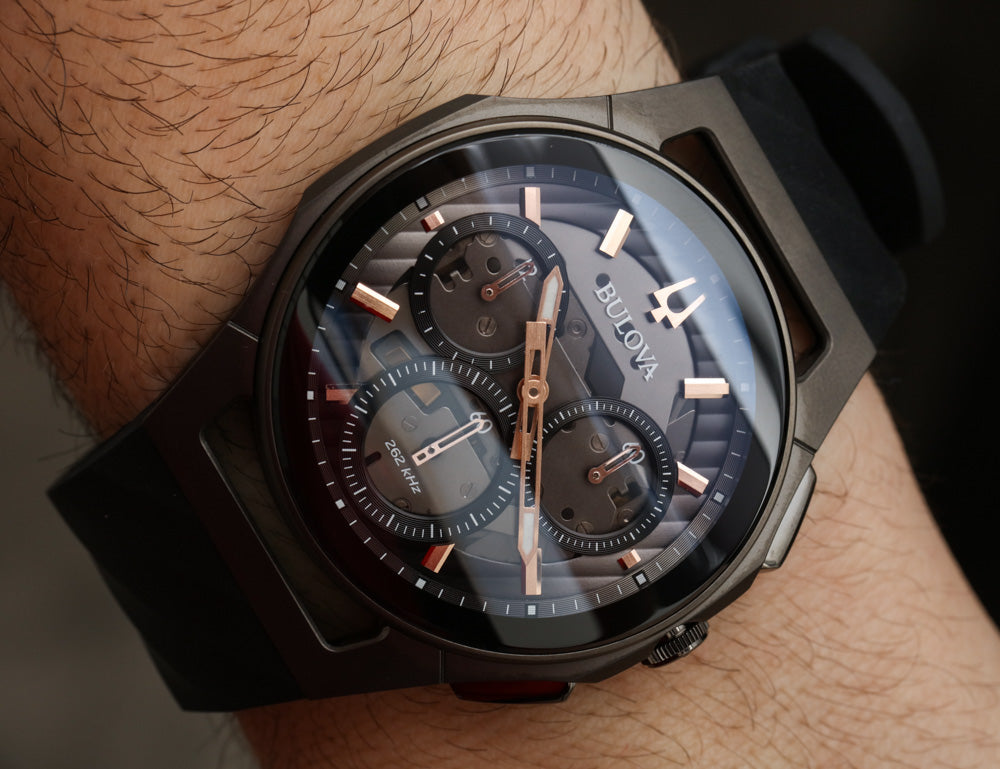 BULOVA CURV 98A162