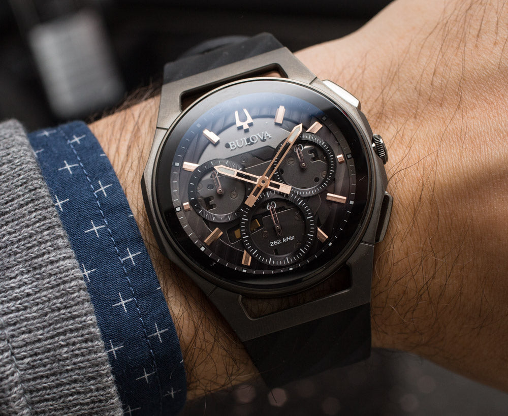 BULOVA CURV 98A162