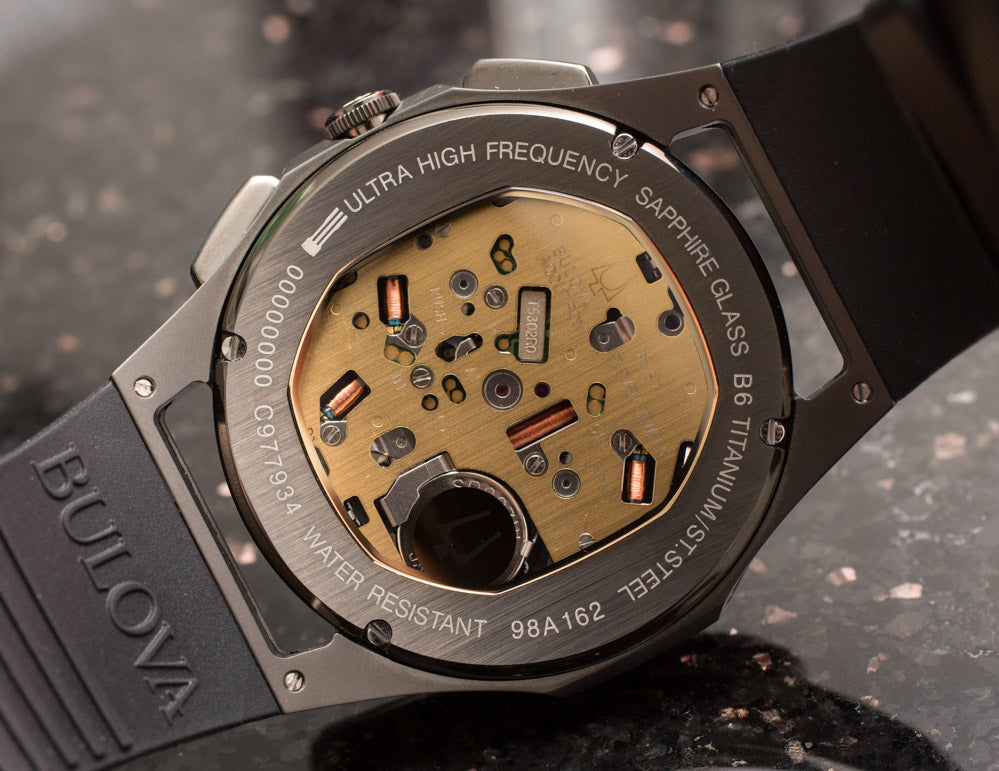 BULOVA CURV 98A162